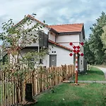 Jaktstuga La Complice Des Rails - Le Passage Secret *