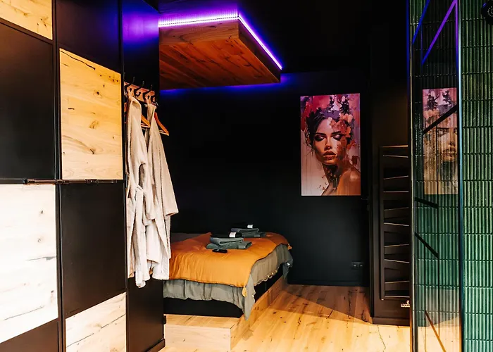 La Complice Des Rails - Le Passage Secret Lodge *